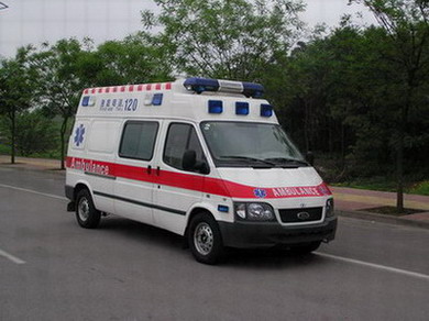 麻城市救护车护送